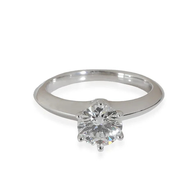 Tiffany & Co. 0.9 Ct Engagement Ring 950 from HEWI