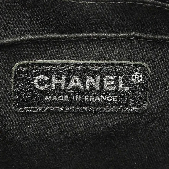 Chanel CC Urban Shopping Bag in Caviar leather from A Retro Tale, photo 6 of 8