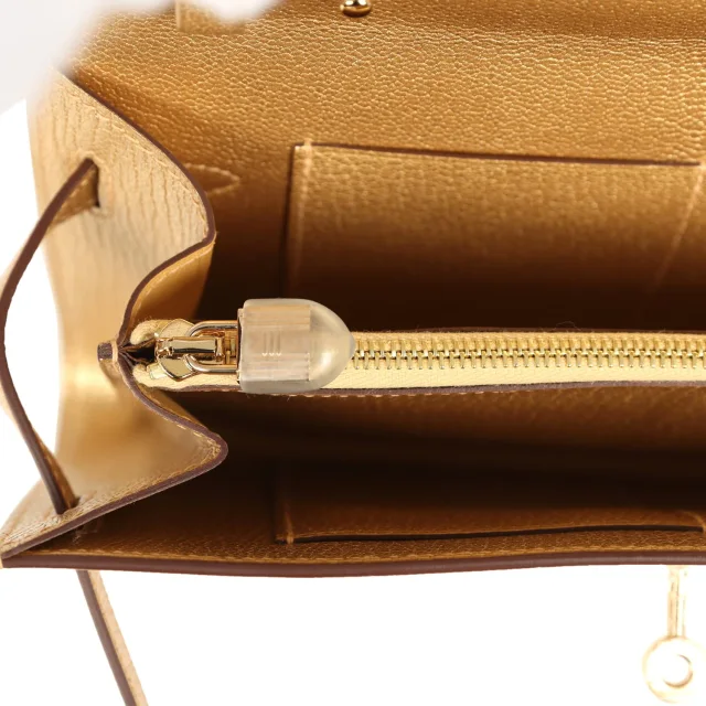 Hermès Kelly Wallet To Go Dore Chevre Chamkilight Permabrass Hardware in Gold Goatskin from Madison Avenue Couture, photo 9 of 10