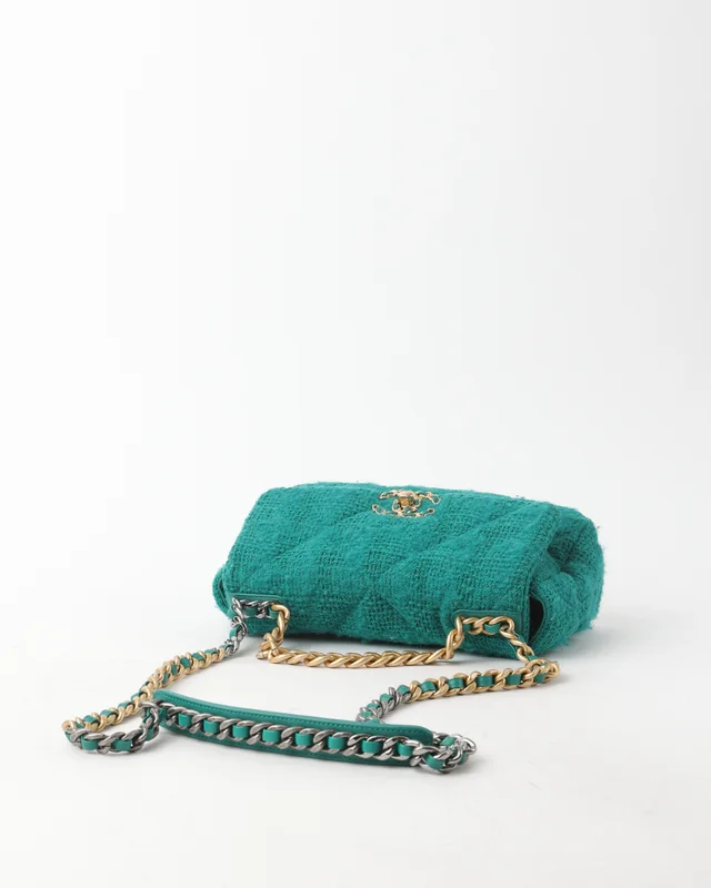 Chanel Small Tweed 19 Bag in Tweed from A Retro Tale, photo 5 of 10