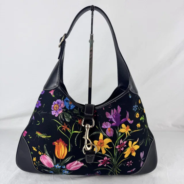Gucci Flora Canvas Jackie Shoulder Bag in Calfskin leather, Canvas, Metal from Reowned