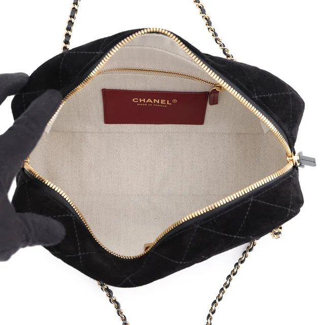 Chanel ChainShoulder camera bag BlackAS6443-B25014-94305 Suede Calf Leather in Calfskin from GALLERY RARE, photo 2 of 2