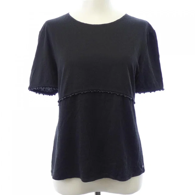 Chanel 15k T-Shirt Black in Black from The Reluxe