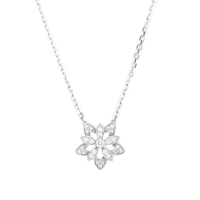 Van Cleef & Arpels Necklace Lotus Mini from The Reluxe