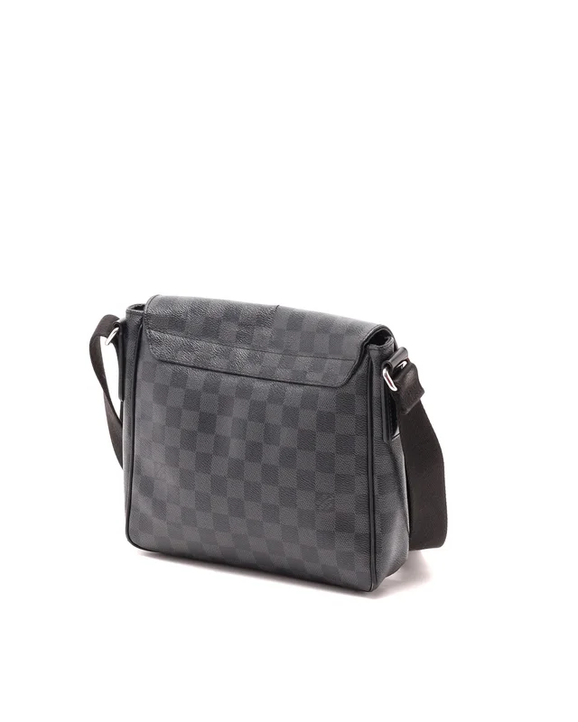 Louis Vuitton Damier Graphite District PM Bag in Grey Canvas from A Retro Tale, photo 3 of 11