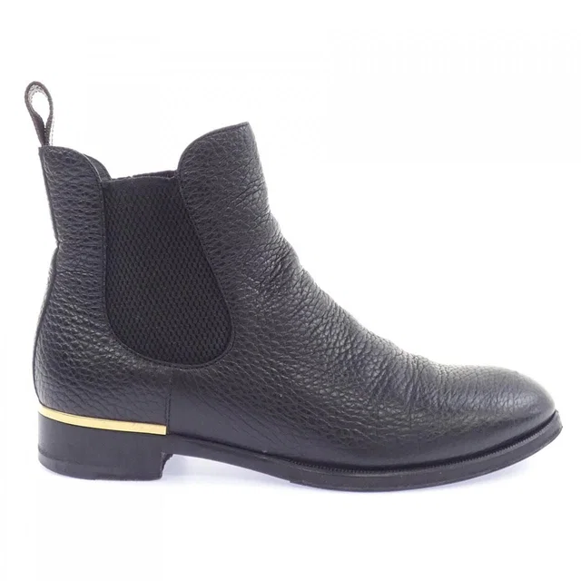 Louis Vuitton Boots Black in Black from The Reluxe