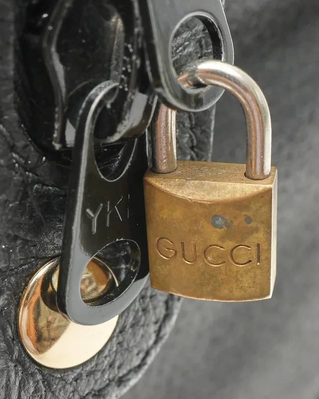 Gucci GG Leather Weekend Bag in Leather from A Retro Tale, photo 9 of 11