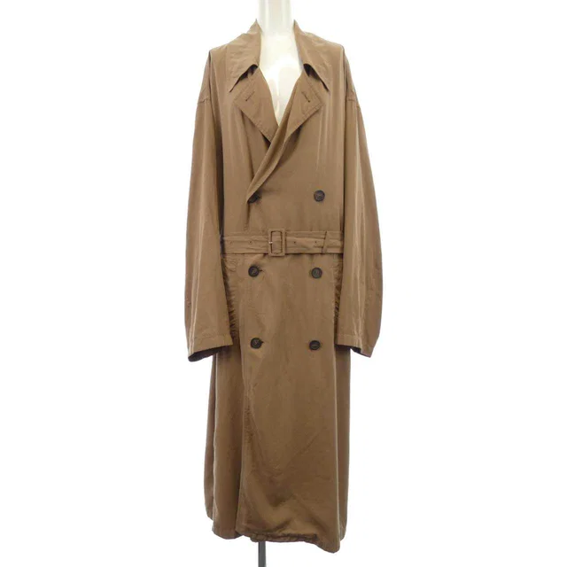 Balenciaga Wool Coat in Wool from LuxUness