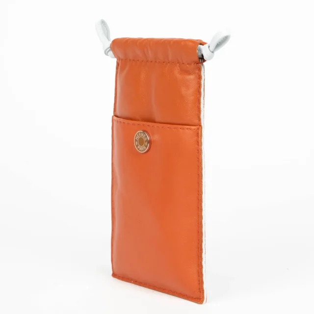 Hermès Cornaline/Bleu Brume Glasses Case in Blue Swift leather from Labellov, photo 3 of 4