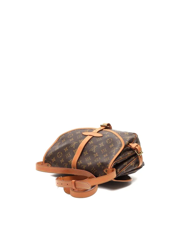 Louis Vuitton Monogram Saumur 30 Bag in Coated canvas from A Retro Tale, photo 5 of 10