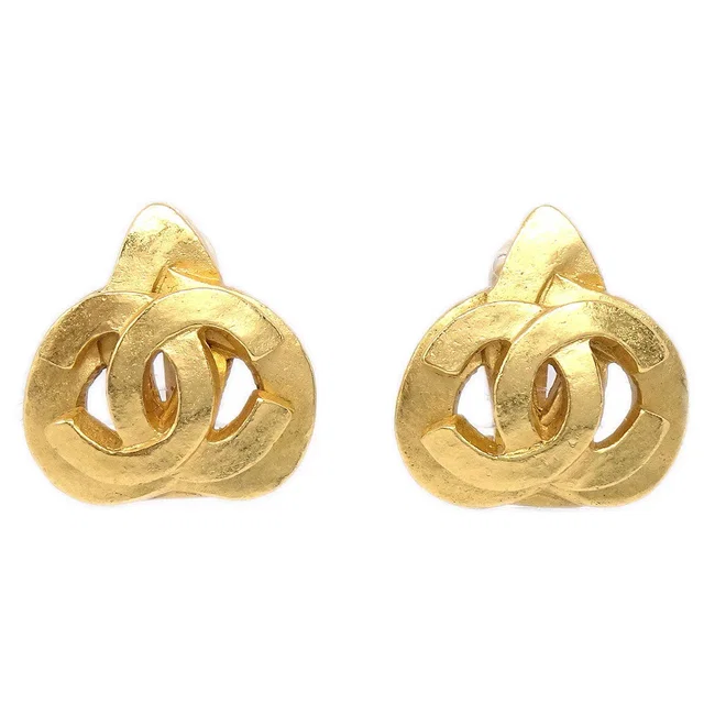 Chanel 1997 Heart Earrings Gold Medium in Gold from AMORE Vintage Tokyo