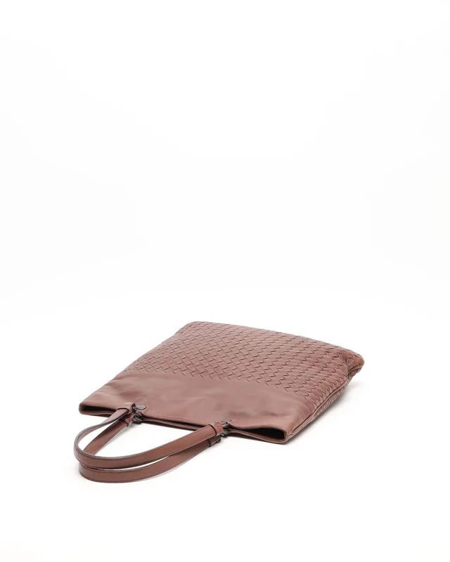 Bottega Veneta Intrecciato Tote Bag in Woven leather from A Retro Tale, photo 5 of 9
