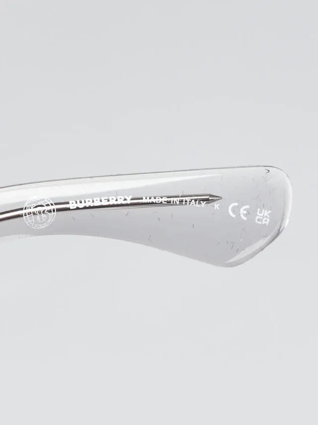 Burberry Clear Acetate Angular Oversized Sunglasses - B4425-U from Yoogis, photo 6 of 6