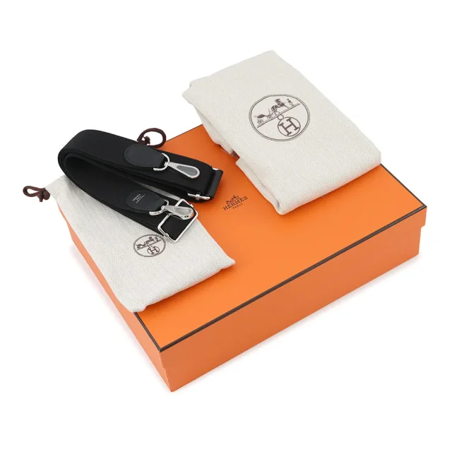 Hermès Evelyne3 Black Taurillon Clemence Size 23 in Black Clemence leather from GALLERY RARE, photo 3 of 3