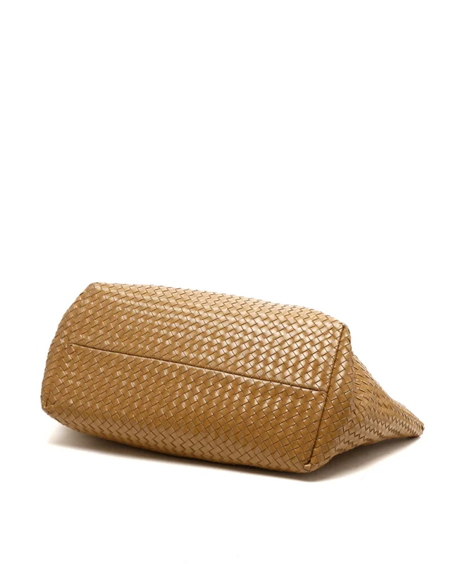 Bottega Veneta Patent Intrecciato Cabat GM Tote Bag in Patent leather from A Retro Tale, photo 4 of 11