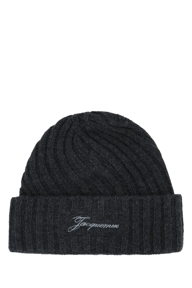 Jacquemus Le Beanie — Gray Beanies in Grey Cashmere from HEWI