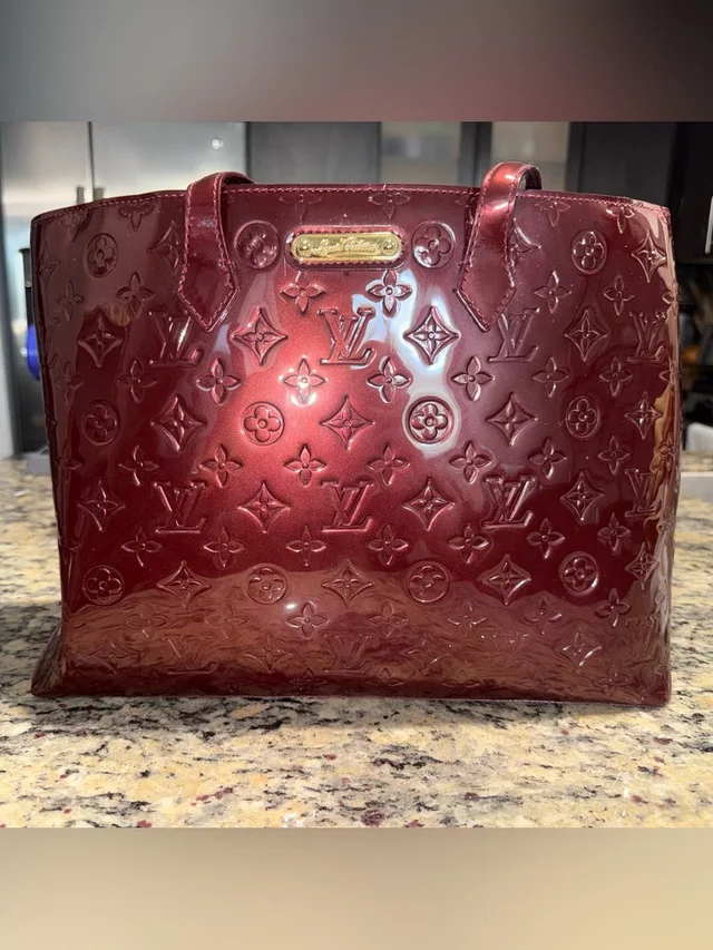 Louis Vuitton Wilshire Handbag Monogram Vernis Mm in red Patent leather from Poshmark, photo 1 of 1