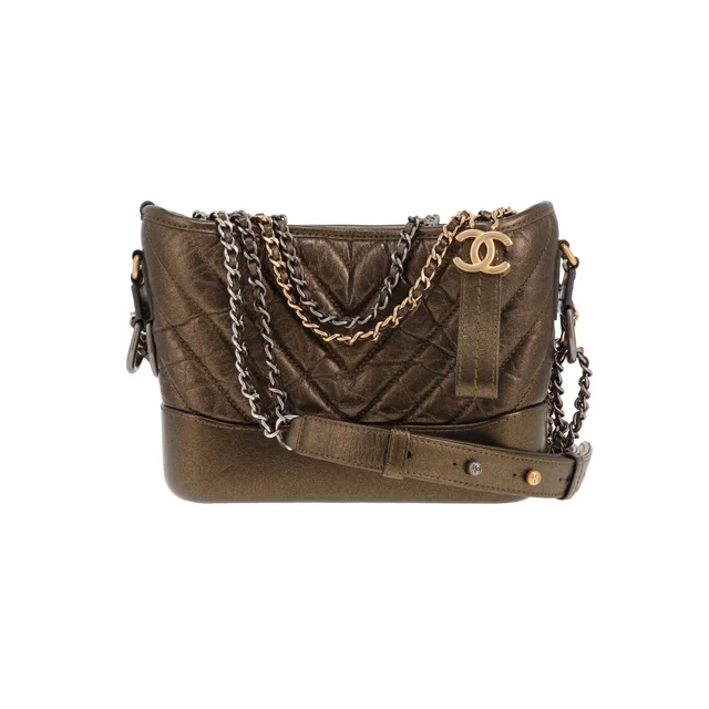 Chanel Gabrielle small crossbody bag in khaki-green quilted leather in Green Leather from Collector Square, photo 2 of 3