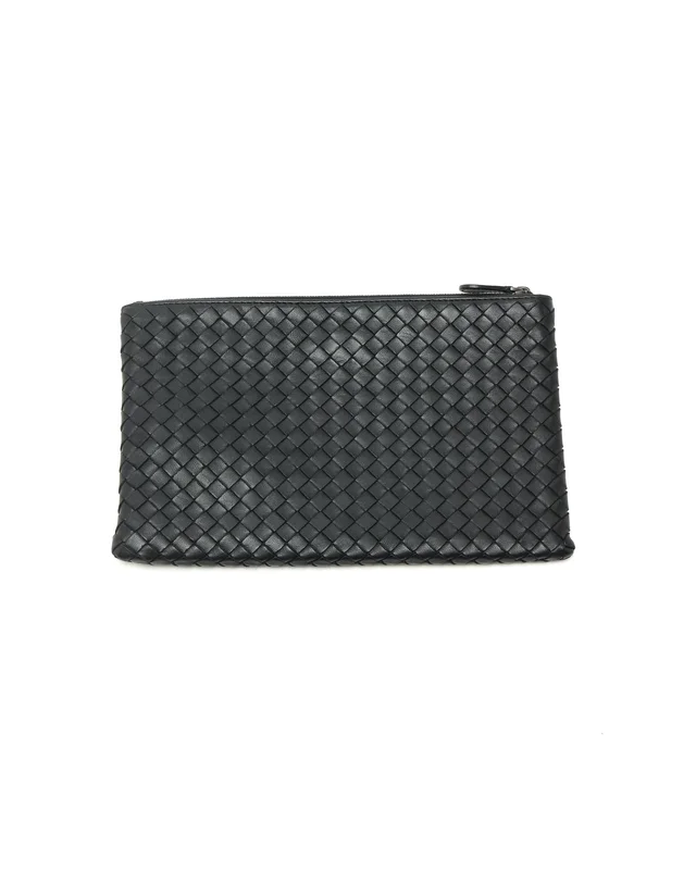 Bottega Veneta Intrecciato Pouch in Woven leather from A Retro Tale, photo 2 of 3