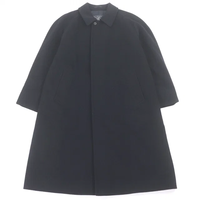 Burberry Burberrys Wool Coat in Wool from LuxUness