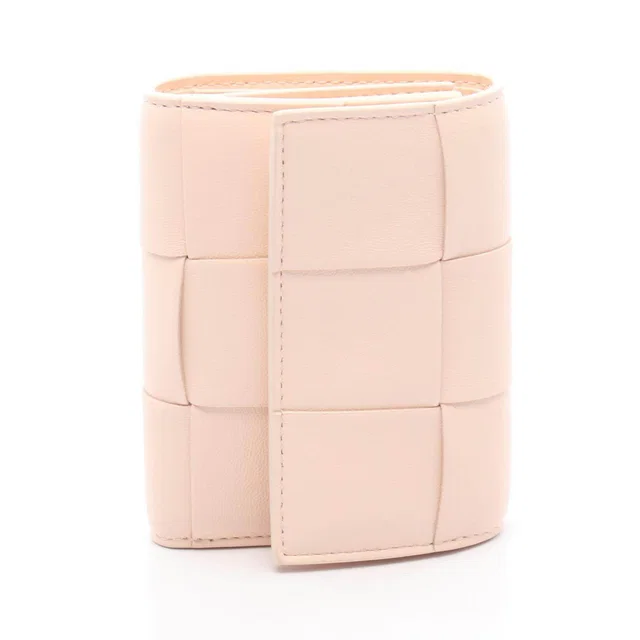 Bottega Veneta Cassette Leather Wallet in Leather from LuxUness