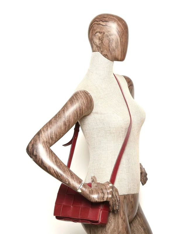 Bottega Veneta Intrecciato Cassette Bag in Woven leather from A Retro Tale, photo 7 of 7