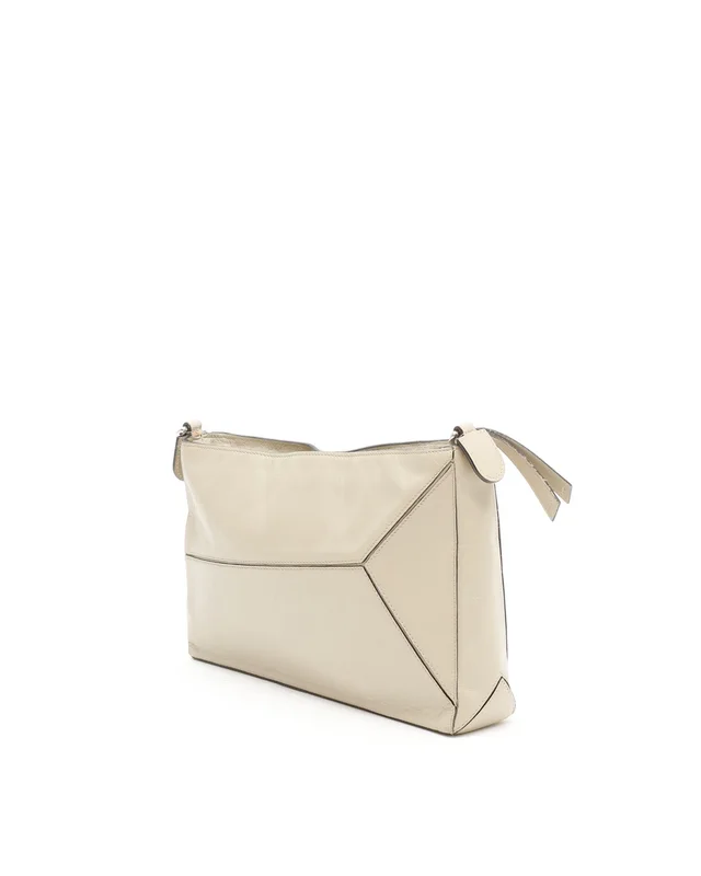 Loewe Puzzle Shoulder Bag in Leather from A Retro Tale, photo 3 of 9