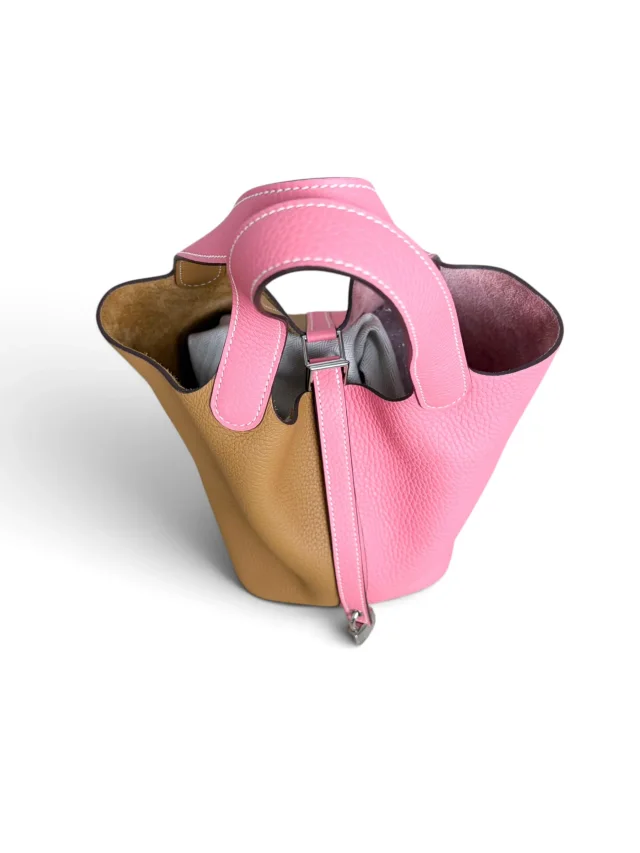 Hermès Rose Azalee Sesame Clemence Casaque Picotin Lock 18 in Pink Clemence leather from Season 2 Consign, photo 2 of 9