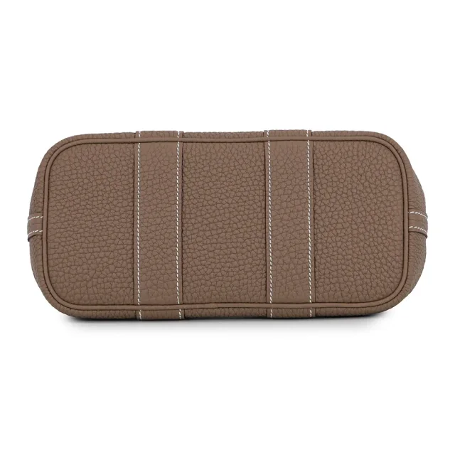 Hermès Neo Garden Vanilla/Etoupe Toile Officier Negonda Leather Size 23 in Taupe Leather from GALLERY RARE, photo 3 of 7