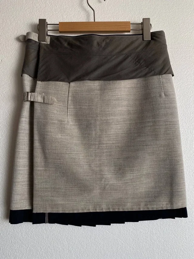 Comme des Garçons 98aw Vintage Wrap Half-Pleated Skirt S, Women's (Size 26) in multicolor from Grailed