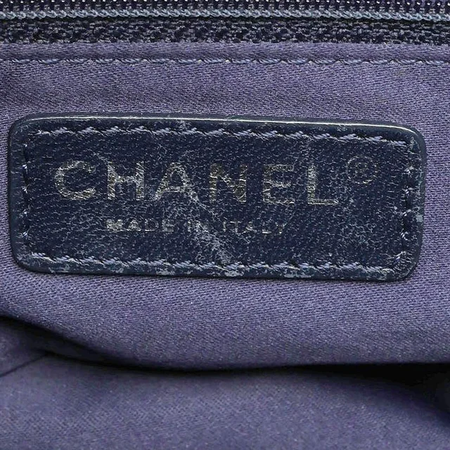 Chanel Lambskin Quilted CC Charm Tote Bag in Lambskin from A Retro Tale, photo 7 of 10