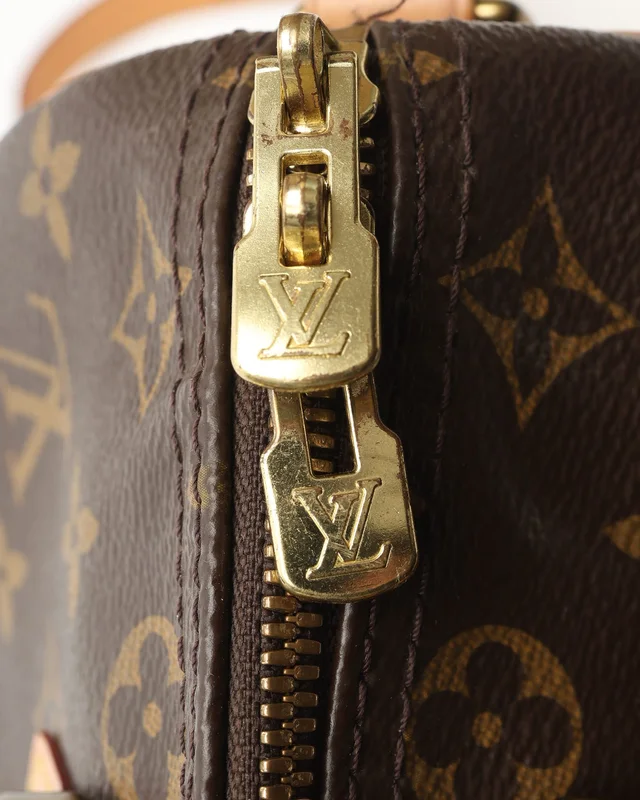 Louis Vuitton Monogram Speedy Bandoulière 30 Bag in Coated canvas from A Retro Tale, photo 7 of 12
