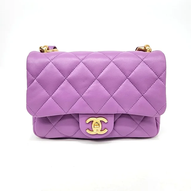 Chanel Chain Shoulder Bag from GUGUS