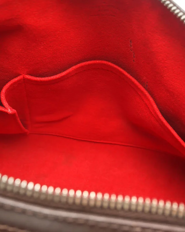 Louis Vuitton Damier Berkeley Bag in Canvas from A Retro Tale, photo 9 of 11
