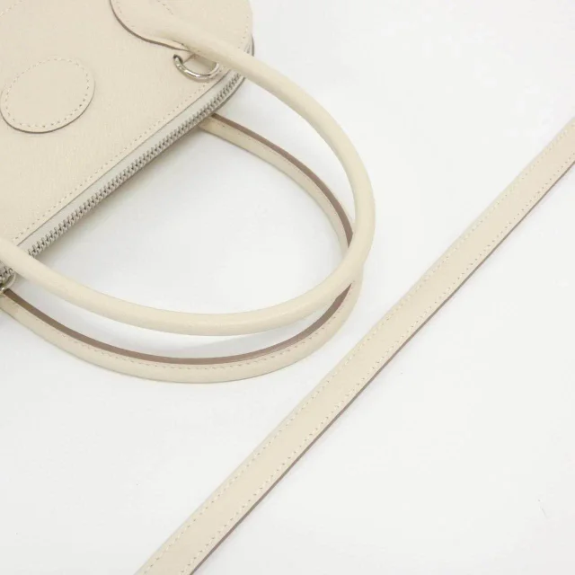 Hermès Bolide25 Epsom handbag in White Calfskin from LuxUness, photo 8 of 10