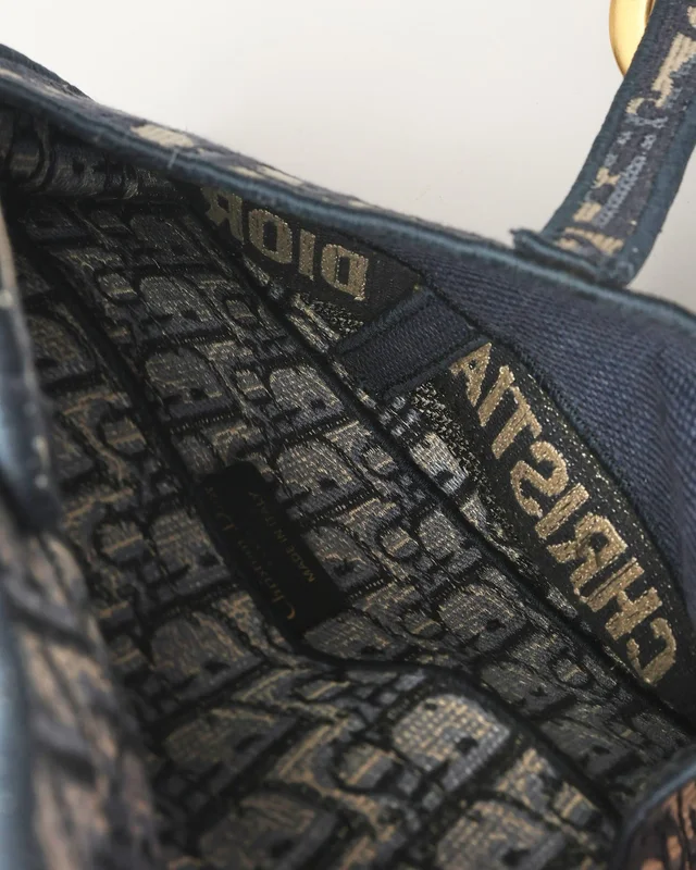 Dior Oblique Slim Saddle Belt Pouch from A Retro Tale, photo 6 of 8