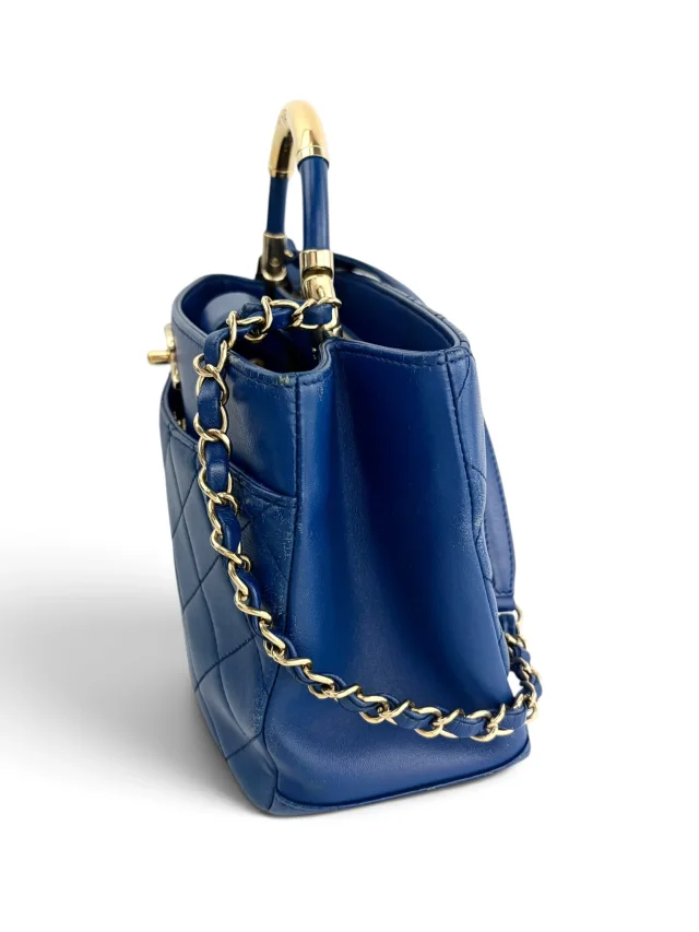 Chanel Blue Carry Chic Shopping Tote in Blue Lambskin from Season 2 Consign, photo 4 of 9