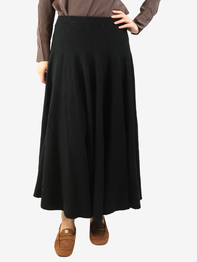 Marni Black wool midi skirt - size UK 10 in Black Wool from Sign of the Times
