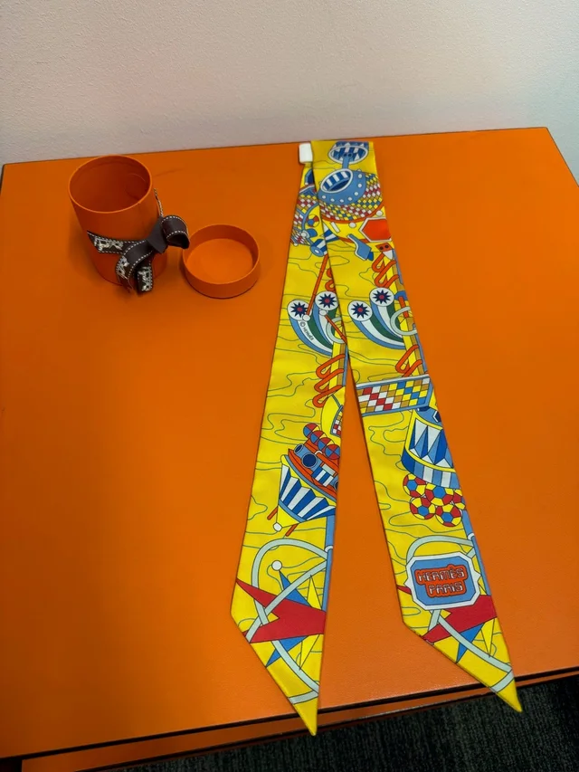 Hermès Twilly - Yellow Harf Odyssey Print in Yellow Silk from Luxury Promise, photo 2 of 2