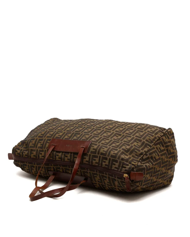 Fendi Zucca Tote Bag in Woven leather from A Retro Tale, photo 4 of 8