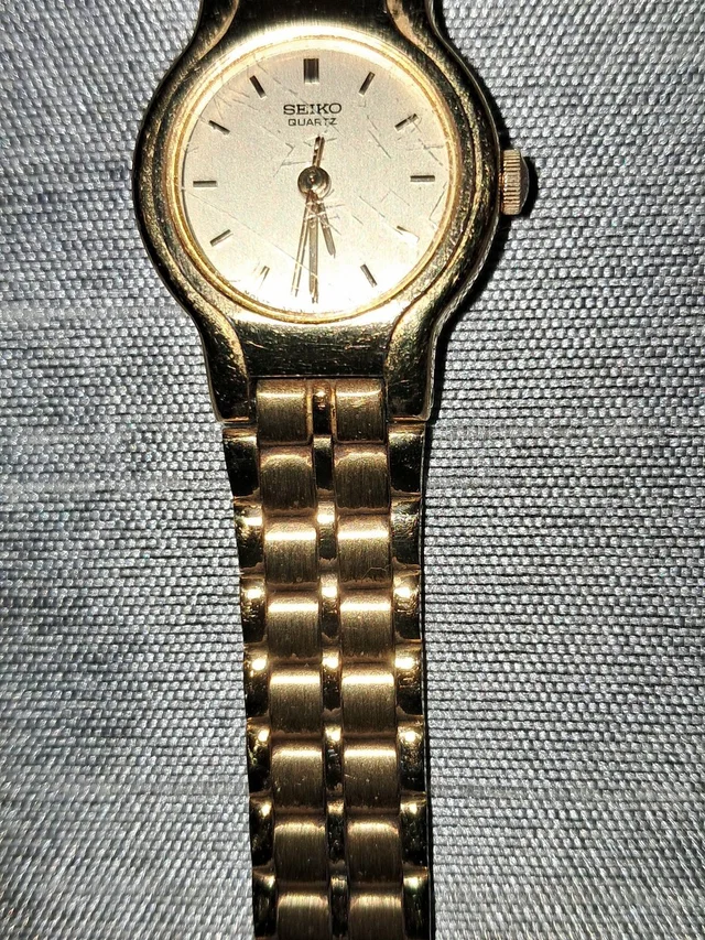 Seiko Vintage Gold Tone Ladies'watch With White Dial in gold|white from Poshmark