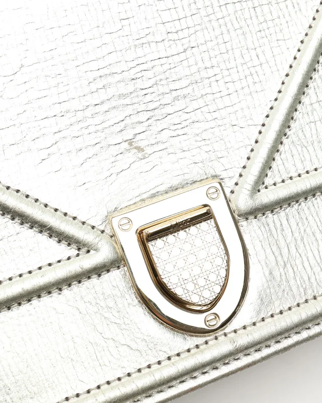 Dior Cannage Diorama Metallic Bag in Leather from A Retro Tale, photo 6 of 10
