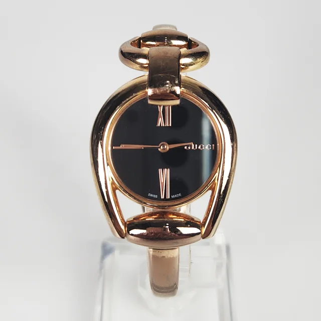 Gucci 139.5 gold-plated bracelet 28mm quartz women’s watch from GUGUS
