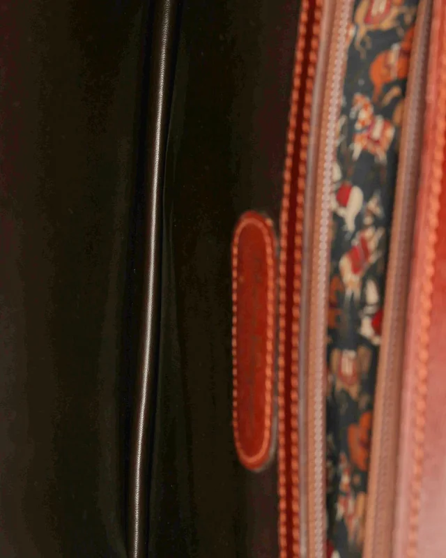 Ferragamo Business Bag in Leather from A Retro Tale, photo 7 of 8