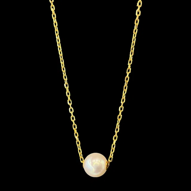Akoya Pearl Necklace Mikimoto set in 18K Yellow Gold in Yellow from Luxury Promise