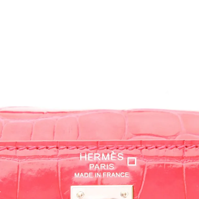 Hermès Kelly 25 cm handbag in ‘Rose Extrême’ alligator leather in Pink Crocodile from Collector Square, photo 3 of 5
