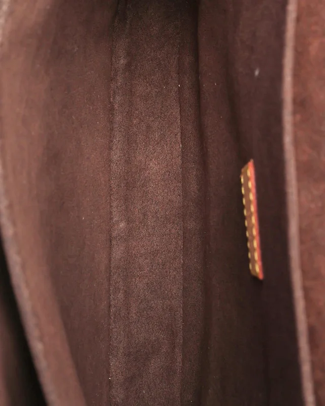 Louis Vuitton Monogram Pochette Métis Bag in Coated canvas from A Retro Tale, photo 8 of 9