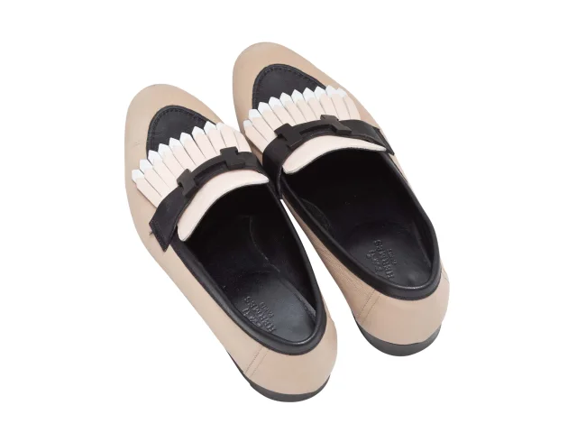 & Black Hermes Royal H Loafers Size 37 in Beige Patent leather from Designer Revival, photo 3 of 5