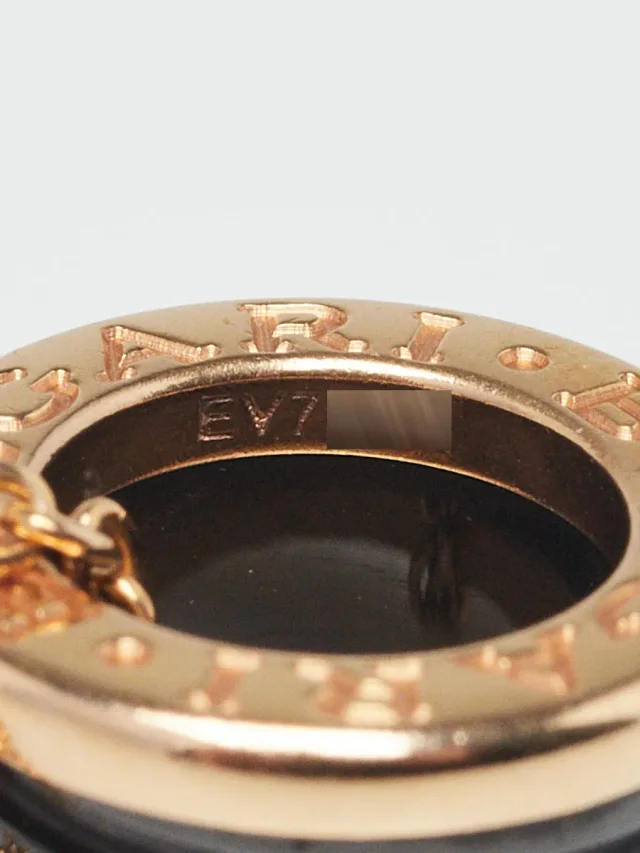 Bvlgari 18k Rose Gold and Black Ceramic B.Zero1 Pendant Necklace in Black Ceramic from Yoogis, photo 8 of 8
