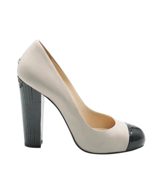 Chanel Dusty Pink Leather And Black Mosaic CC Logo Heels EU40.5 in Black Leather from Luxury Promise
